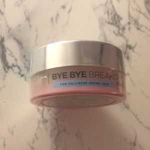 NWT It Cosmetics Bye Bye Breakouts Powder